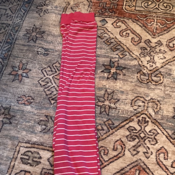 Pink pajama pants. Nice snug fit. Only worn a couple times. - Picture 2 of 4